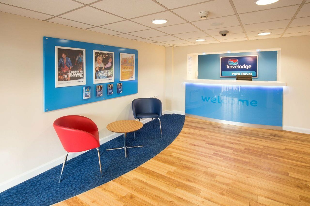 Travelodge London Park Royal Londres Exterior foto