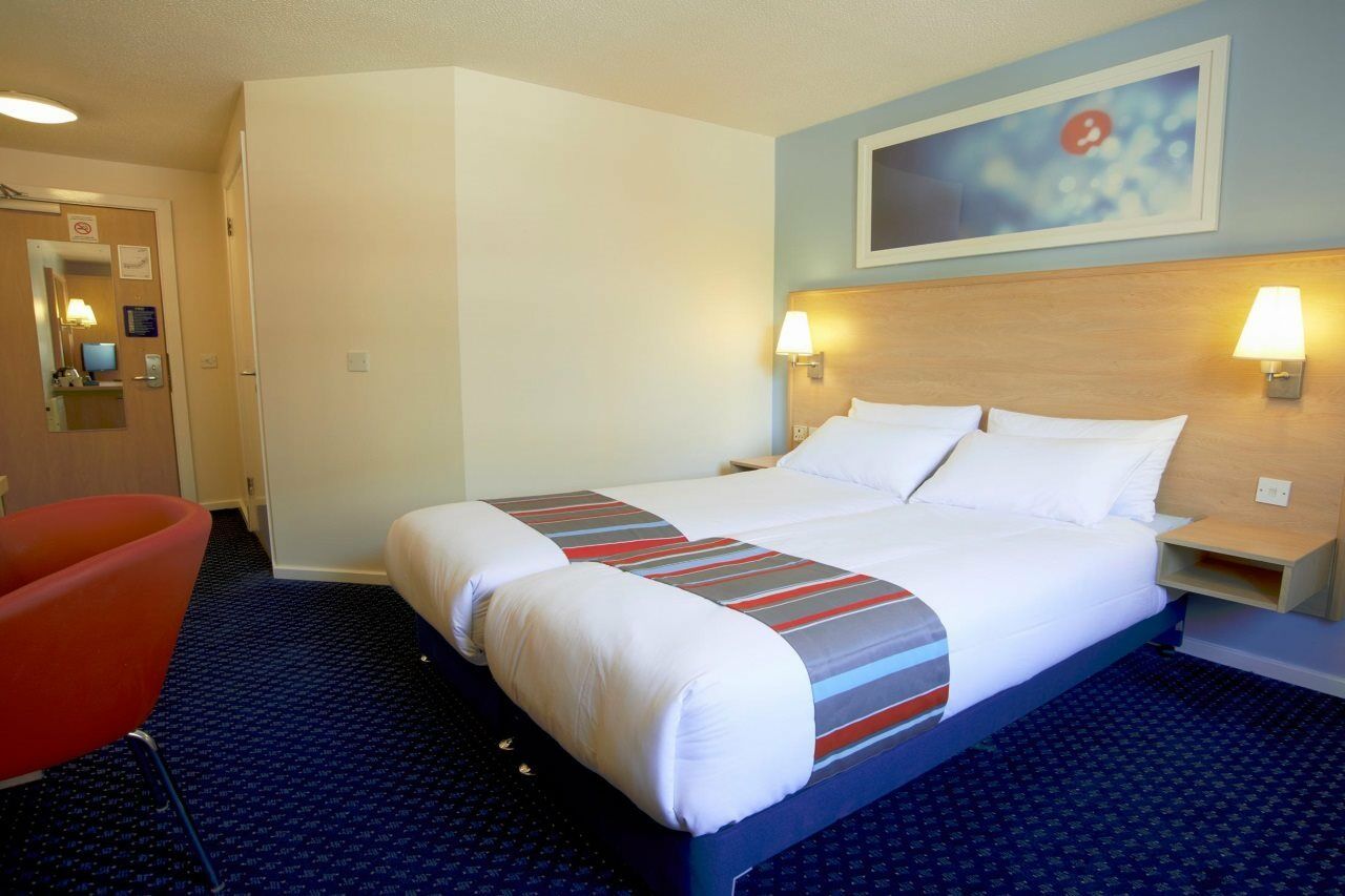 Travelodge London Park Royal Londres Exterior foto